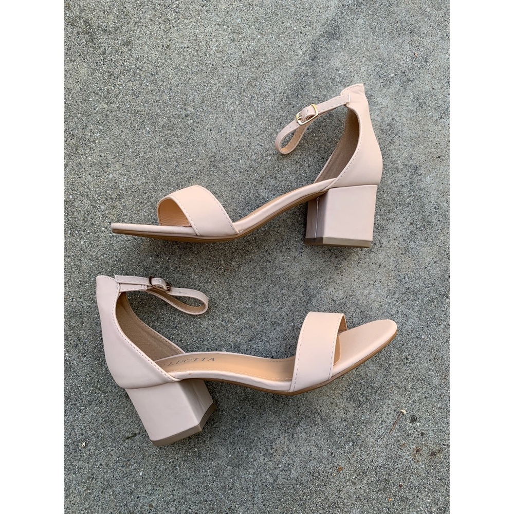 Lucita Low Ankle Strap Beige Heels